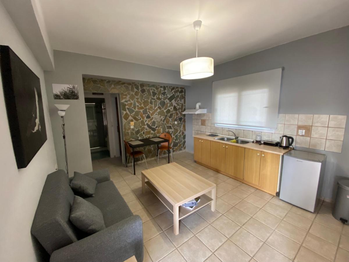 Lmj Apartments Artemida  Bagian luar foto